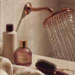 Faut il se laver les cheveux tous les jours ? Shampooing et salle de bain
